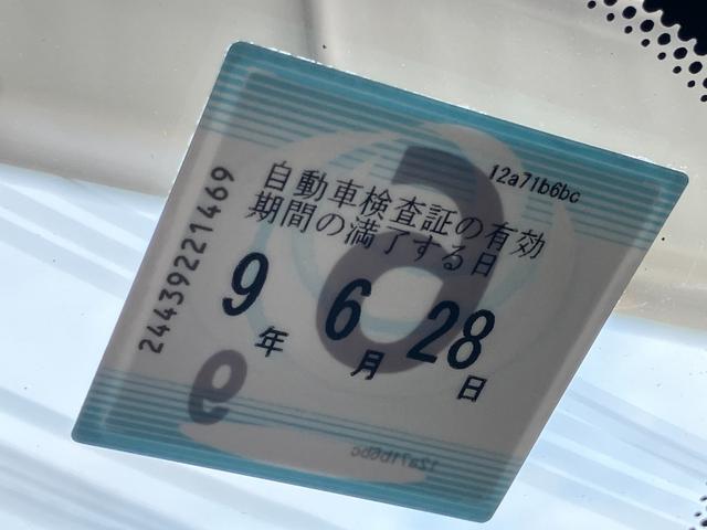 ノート Ｘ　バックカメラ　ナビ　ＴＶ　レーンアシスト　衝突被害軽減システム　アルミホイール　スマートキー　アイドリングストップ　電動格納ミラー　ＣＶＴ　盗難防止システム　衝突安全ボディ　ＡＢＳ　ＥＳＣ　ＥＴＣ（25枚目）