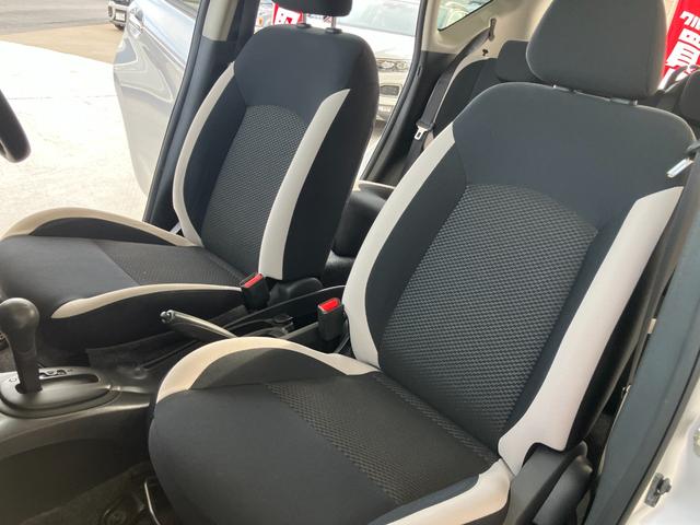 ノート Ｘ　バックカメラ　ナビ　ＴＶ　レーンアシスト　衝突被害軽減システム　アルミホイール　スマートキー　アイドリングストップ　電動格納ミラー　ＣＶＴ　盗難防止システム　衝突安全ボディ　ＡＢＳ　ＥＳＣ　ＥＴＣ（48枚目）