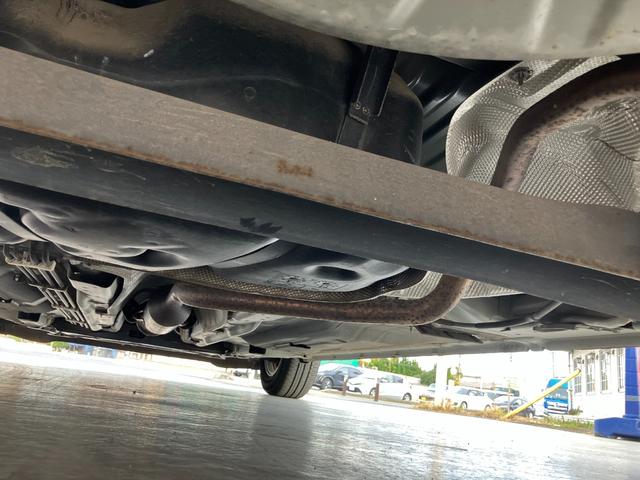 ノート Ｘ　バックカメラ　ナビ　ＴＶ　レーンアシスト　衝突被害軽減システム　アルミホイール　スマートキー　アイドリングストップ　電動格納ミラー　ＣＶＴ　盗難防止システム　衝突安全ボディ　ＡＢＳ　ＥＳＣ　ＥＴＣ（66枚目）