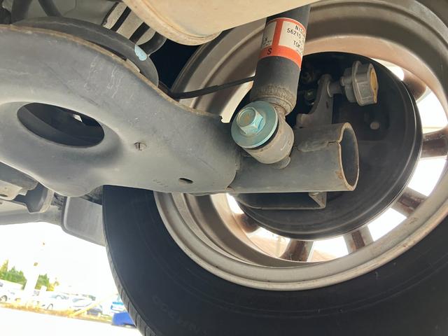 ノート Ｘ　バックカメラ　ナビ　ＴＶ　レーンアシスト　衝突被害軽減システム　アルミホイール　スマートキー　アイドリングストップ　電動格納ミラー　ＣＶＴ　盗難防止システム　衝突安全ボディ　ＡＢＳ　ＥＳＣ　ＥＴＣ（73枚目）