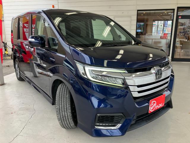 ステップワゴンスパーダ スパーダハイブリッド　Ｇ　ホンダセンシング　ハイブリッド　ドライブレコーダー　ＥＴＣ　バックカメラ　ＴＶ　両側電動スライドドア　オートクルーズコントロール　レーンアシスト　衝突被害軽減システム　オートライト　ＬＥＤヘッドランプ　スマートキー（13枚目）