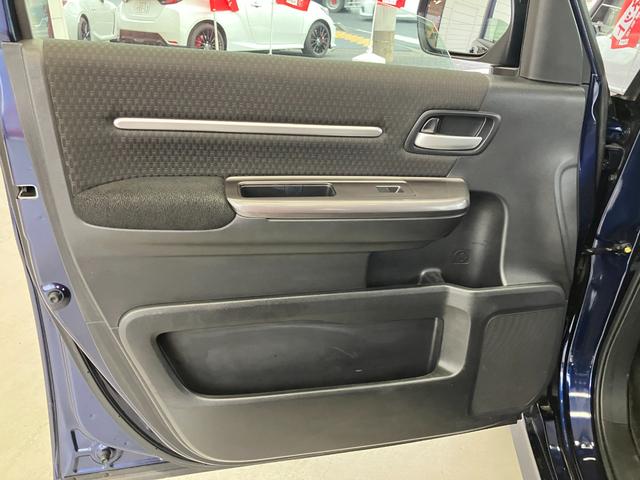 ステップワゴンスパーダ スパーダハイブリッド　Ｇ　ホンダセンシング　ハイブリッド　ドライブレコーダー　ＥＴＣ　バックカメラ　ＴＶ　両側電動スライドドア　オートクルーズコントロール　レーンアシスト　衝突被害軽減システム　オートライト　ＬＥＤヘッドランプ　スマートキー（33枚目）