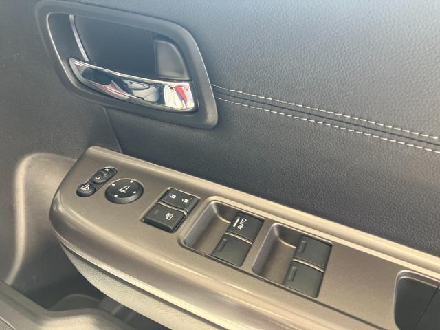 ステップワゴンスパーダ スパーダハイブリッド　Ｇ・ＥＸ　ホンダセンシング　ドライブレコーダー　ＥＴＣ　バックカメラ　ＴＶ　オートクルーズコントロール　レーンアシスト　衝突被害軽減システム　両側電動スライドドア　オートライト　ＬＥＤヘッドランプ　スマートキー　電動格納ミラー（11枚目）