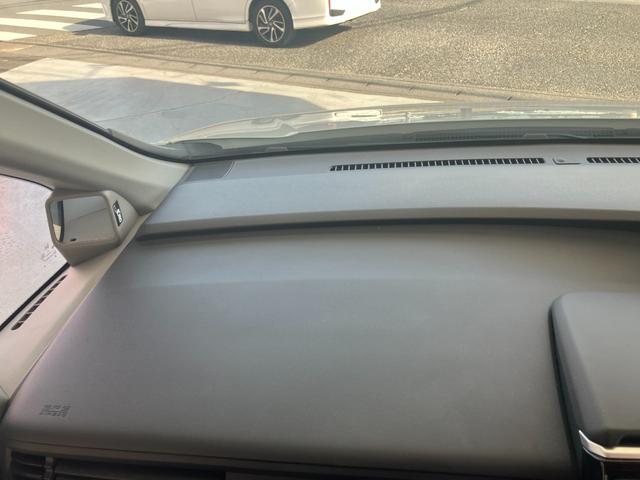 ステップワゴンスパーダ スパーダハイブリッド　Ｇ・ＥＸ　ホンダセンシング　ドライブレコーダー　ＥＴＣ　バックカメラ　ＴＶ　オートクルーズコントロール　レーンアシスト　衝突被害軽減システム　両側電動スライドドア　オートライト　ＬＥＤヘッドランプ　スマートキー　電動格納ミラー（41枚目）