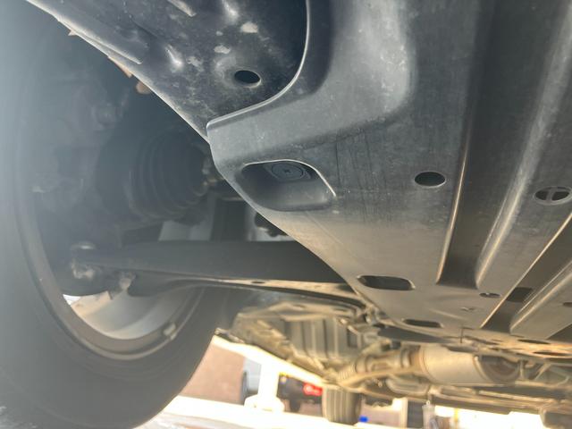 ステップワゴンスパーダ スパーダハイブリッド　Ｇ・ＥＸ　ホンダセンシング　ドライブレコーダー　ＥＴＣ　バックカメラ　ＴＶ　オートクルーズコントロール　レーンアシスト　衝突被害軽減システム　両側電動スライドドア　オートライト　ＬＥＤヘッドランプ　スマートキー　電動格納ミラー（48枚目）