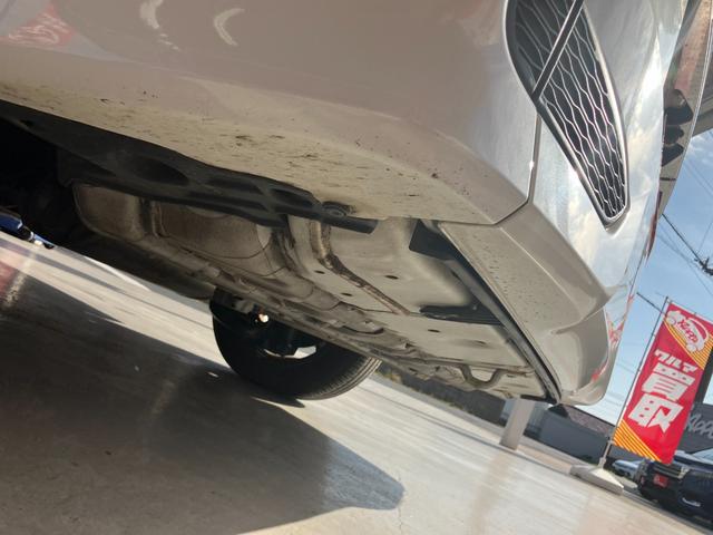 ステップワゴンスパーダ スパーダハイブリッド　Ｇ・ＥＸ　ホンダセンシング　ドライブレコーダー　ＥＴＣ　バックカメラ　ＴＶ　オートクルーズコントロール　レーンアシスト　衝突被害軽減システム　両側電動スライドドア　オートライト　ＬＥＤヘッドランプ　スマートキー　電動格納ミラー（52枚目）