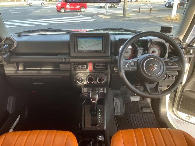 ジムニー ＸＣ　４ＷＤ　ドライブレコーダー　ＥＴＣ　バックカメラ　ナビ　ＴＶ　クリアランスソナー　オートクルーズコントロール　レーンアシスト　衝突被害軽減システム　オートライト　ＬＥＤヘッドランプ　ルーフキャリア（2枚目）