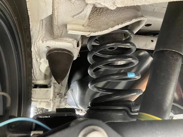 ジムニー ＸＣ　４ＷＤ　ドライブレコーダー　ＥＴＣ　バックカメラ　ナビ　ＴＶ　クリアランスソナー　オートクルーズコントロール　レーンアシスト　衝突被害軽減システム　オートライト　ＬＥＤヘッドランプ　ルーフキャリア（46枚目）