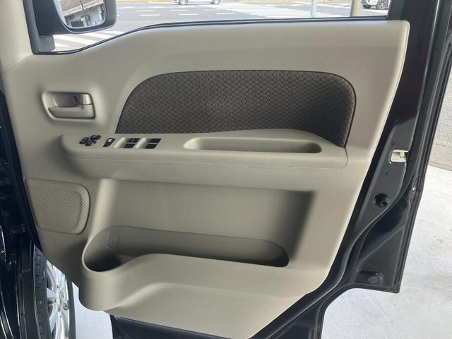 ＮＶ１００クリッパーバン ＧＸターボ　純正ベットキット　ＡＴ　衝突被害軽減システム　クリアランスソナー　レーンアシスト　ドライブレコーダー　ＴＶ　両側スライドドア　キーレスエントリー　電動格納ミラー　オートライト　アルミホイール　ＥＳＣ（27枚目）