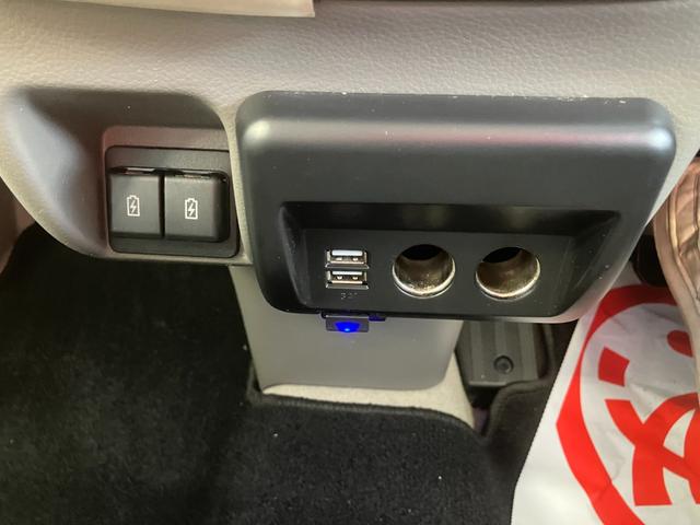 ＮＶ１００クリッパーバン ＧＸターボ　純正ベットキット　ＡＴ　衝突被害軽減システム　クリアランスソナー　レーンアシスト　ドライブレコーダー　ＴＶ　両側スライドドア　キーレスエントリー　電動格納ミラー　オートライト　アルミホイール　ＥＳＣ（31枚目）