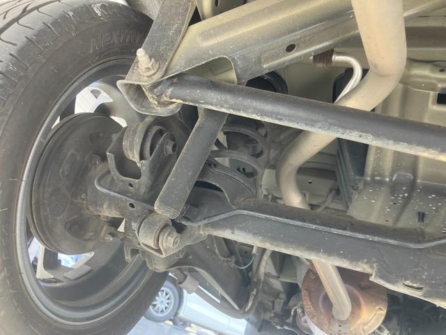 ＮＶ１００クリッパーバン ＧＸターボ　純正ベットキット　ＡＴ　衝突被害軽減システム　クリアランスソナー　レーンアシスト　ドライブレコーダー　ＴＶ　両側スライドドア　キーレスエントリー　電動格納ミラー　オートライト　アルミホイール　ＥＳＣ（65枚目）