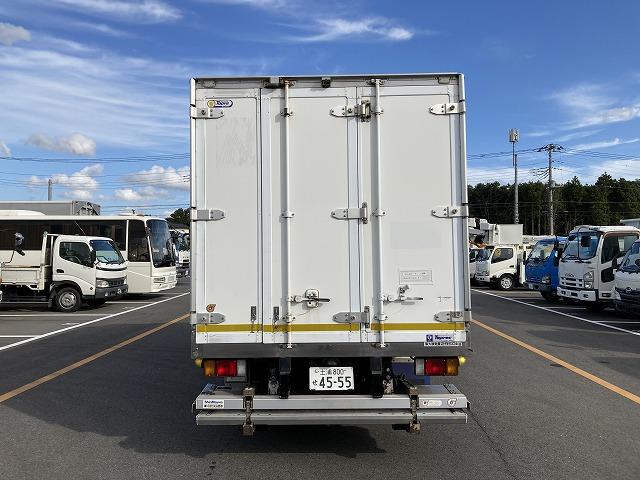 エルフトラック ワイドロング オートマ 2.95t 格納パワーゲート(ラジコン付) 冷蔵冷凍車 バン 東プレ マイナス5℃(4枚目)