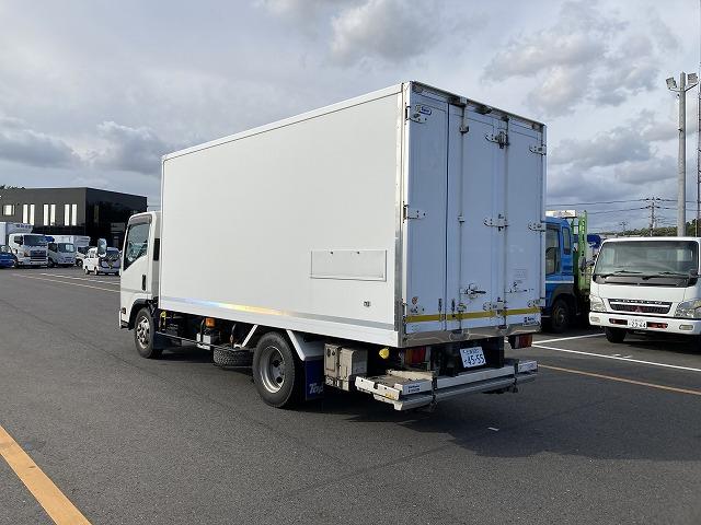 エルフトラック ワイドロング オートマ 2.95t 格納パワーゲート(ラジコン付) 冷蔵冷凍車 バン 東プレ マイナス5℃(5枚目)