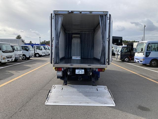 エルフトラック ワイドロング オートマ 2.95t 格納パワーゲート(ラジコン付) 冷蔵冷凍車 バン 東プレ マイナス5℃(6枚目)