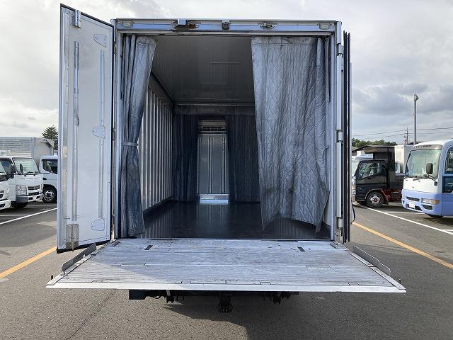 エルフトラック ワイドロング オートマ 2.95t 格納パワーゲート(ラジコン付) 冷蔵冷凍車 バン 東プレ マイナス5℃(9枚目)