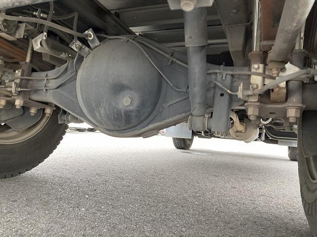 エルフトラック ワイドロング オートマ 2.95t 格納パワーゲート(ラジコン付) 冷蔵冷凍車 バン 東プレ マイナス5℃(16枚目)