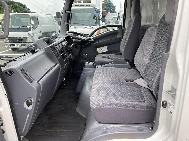 エルフトラック ワイドロング オートマ 2.95t 格納パワーゲート(ラジコン付) 冷蔵冷凍車 バン 東プレ マイナス5℃(19枚目)