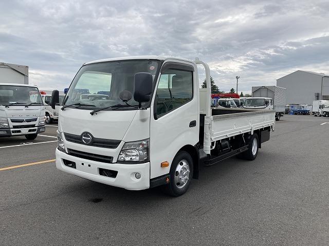 デュトロ 　３．５ｔ　全低床　ワイドロング　平ボディー（2枚目）