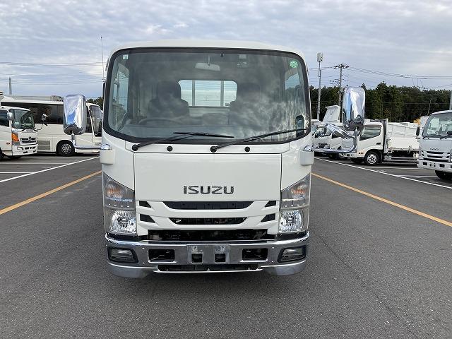 エルフトラック 　１．８ｔ　標準ロング　パワーゲート付き　平ボディー（6枚目）