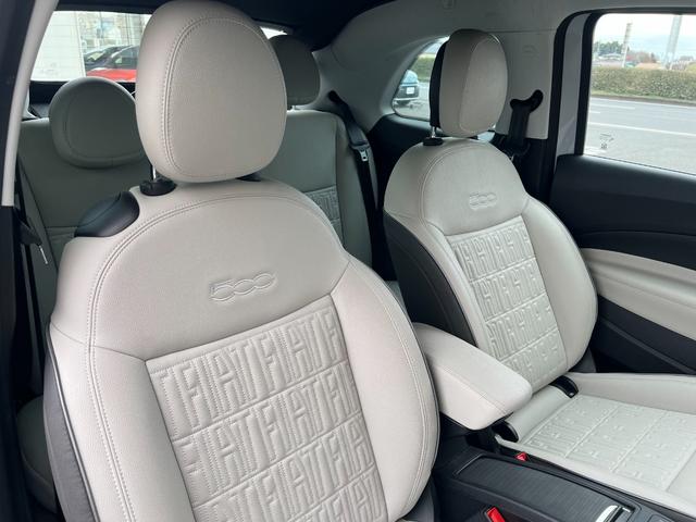 500e オープン 新車保証継承 Bカメラ LEDライト スマートキー ガラスルーフ パーキングセンサー シートヒーター ナビ フルオートエアコン 前面衝突警報 LKA(12枚目)