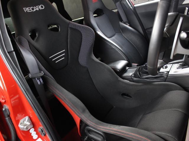 WRX STI Aライン B型 クスコ車高調 FGKマフラー ケンウッドメモリーナビ フルセグ ハイレゾ ETC D席レカロフルバケシート STIフロントリップスポイラー 社外18AW クルコン オートライト スマートキー(10枚目)