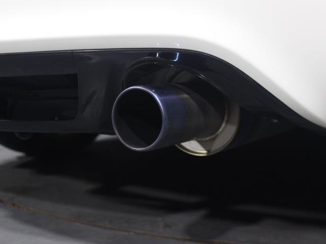 シビック タイプＲ　カロッツェリアＨＤＤサイバーナビ　フルセグ　バックカメラ　ＥＴＣ　クスコ車高調　ＥーＣＯＮ２　デフィ追加メーター　水温　油温　油圧　デフィコントロールユニット　ＨＩＤ　純正１８ＡＷ　ブレンボ（18枚目）