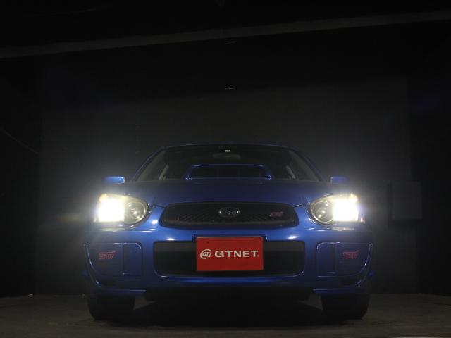 インプレッサ ＷＲＸ　ＳＴｉ　ＨＩＤ　純正１７ＡＷ　ケンウッドＭＤＣＤ２ＤＩＮプレイヤー　ＥＴＣ　アプライドＣ型　タイミングベルト交換済　４ＷＤ　ターボ　６速ＭＴ（19枚目）