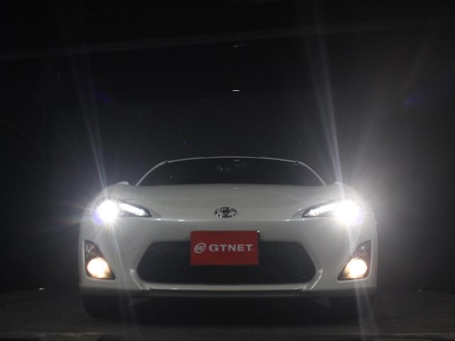 ８６ ＧＴ　トヨタ純正ＳＤナビ　ＢＴ　ワンセグ　バックカメラ　ＥＴＣ　ＨＩＤ　オートライト　フォグ　ＶＳＣ　コーナーセンサー　ドラレコ　純正１７ＡＷ　スマートキー　プッシュスタート（19枚目）