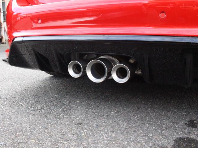 シビック タイプR レーシングブラックパッケージ 1オーナー 純正OPカーボンテールゲートスポイラー RBP専用ブラック内装 ワイヤレス充電器 自動防眩ルームミラー Honda SENSING ホンダコネクトディスプレー ETC2.0 ナビTV(19枚目)