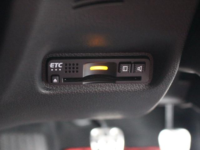 シビック タイプR 純正OPスタンダードインターナビ Bカメラ SPOONプログレッシブスプリング ETC クルーズコントロール LEDヘッドライト オートライト 純正20インチAW ブレンボキャリパー ドリルドローター(16枚目)