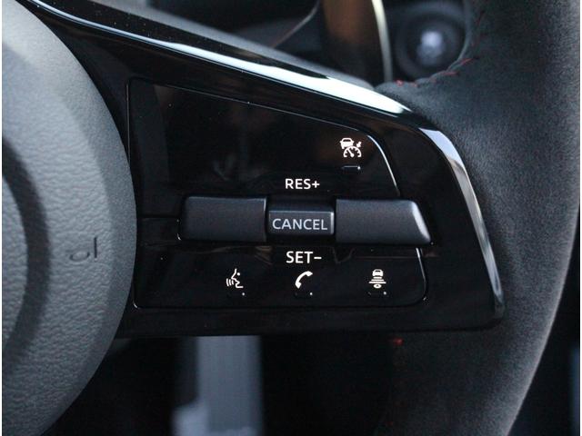 フェアレディＺ ニスモ　１オーナー　専用ドライブモードセレクター　純正ＲＥＣＡＲＯ製スポーツシート　純正レイズ製１９インチ鍛造ＡＷ　４輪アルミキャリパー対向ピストンブレーキ　ＢＯＳＥ　インテリジェントクルーズコントロール（21枚目）