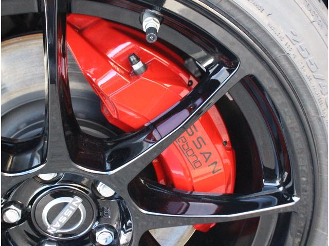 フェアレディＺ ニスモ　ＭＹ２５　禁煙車　専用レイズ１９インチ鍛造ＡＷ　純正ＯＰフロアマット　専用ＲＥＣＡＲＯシート　専用ステアリング　１２．３インチカラーディスプレイ　レーダークルーズコントロール　フロントドラレコ　ＥＴＣ（34枚目）