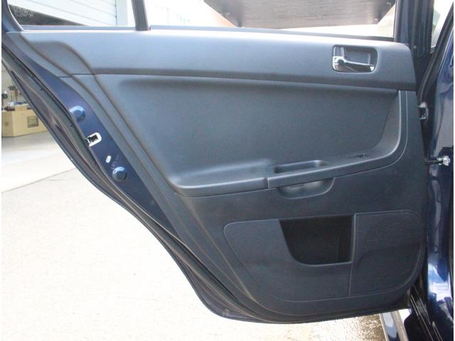 ランサー GSRエボリューションX HKSスーパーターボマフラー 車高調 インタークーラーパイピング Defiブースト計 カロッツェリアサイバーナビ スカウターモード フルセグ ETC 純正レカロシート HID オートライト(34枚目)