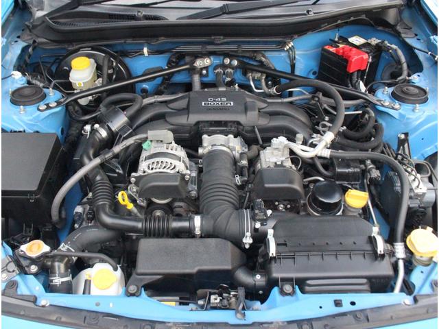 86 GTリミテッド ブラックパッケージ ブレンボキャリパー 専用ブラック塗装17インチアルミ 専用ブラック塗装リアスポ 専用ブラック塗装ドアミラー コーナーセンサー 純正SDナビ ハーフレザーシート シートヒーター ケンウッド前後ドラレコ(7枚目)