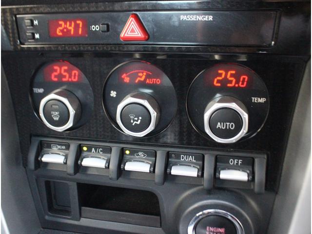 86 GTリミテッド ブラックパッケージ ブレンボキャリパー 専用ブラック塗装17インチアルミ 専用ブラック塗装リアスポ 専用ブラック塗装ドアミラー コーナーセンサー 純正SDナビ ハーフレザーシート シートヒーター ケンウッド前後ドラレコ(26枚目)