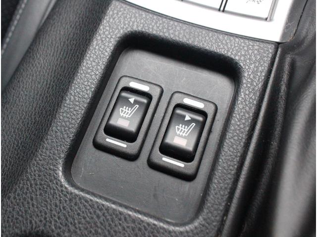 86 GTリミテッド ブラックパッケージ ブレンボキャリパー 専用ブラック塗装17インチアルミ 専用ブラック塗装リアスポ 専用ブラック塗装ドアミラー コーナーセンサー 純正SDナビ ハーフレザーシート シートヒーター ケンウッド前後ドラレコ(28枚目)