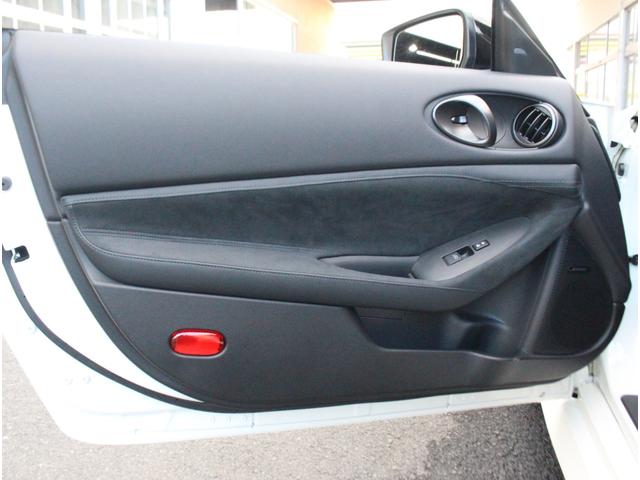 フェアレディZ バージョンST MY25 SOSコール トランクスポイラー ハーフレザーシート パワーシート シートヒーター レイズ製純正19インチ鍛造AW インテリジェントクルーズコントロール エマージェンシーブレーキ AAC(36枚目)