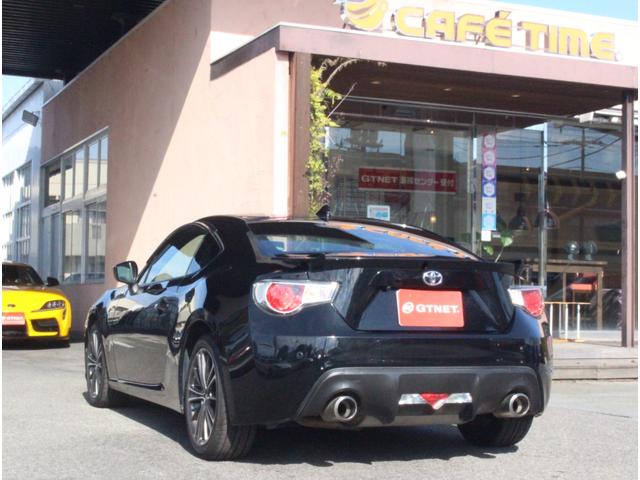 86 GTリミテッド アプライドCモデル コーナーセンサー オートライト HIDヘッドライト フォグランプ トヨタ純正SDナビ ブルートゥース接続可 CD再生 DVD再生 バックカメラ コムテックドラレコDC-DR400(4枚目)