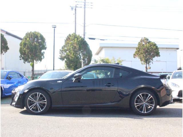 86 GTリミテッド アプライドCモデル コーナーセンサー オートライト HIDヘッドライト フォグランプ トヨタ純正SDナビ ブルートゥース接続可 CD再生 DVD再生 バックカメラ コムテックドラレコDC-DR400(17枚目)