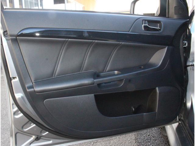 ランサー エボリューション ファイナルエディション 1000台限定車 JP0187 ビルシュタインショック ブレンボキャリパー 純正RECAROハーフレザーシート BBS18インチ鍛造アルミ ブラック塗装ルーフ HIDヘッドライト オートライト ETC(31枚目)