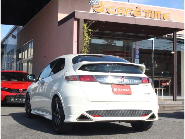 シビック タイプR ユーロ 後期型 シーカーマフラー シーカーシフトノブ HKSエアクリ ブリッツタッチブレインマルチモニター ウェッズスポーツ18インチAW HIDヘッドライト ETC パワステ パワーウィンドウ 横滑り防止(4枚目)