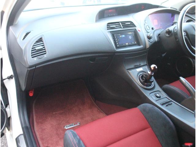 シビック タイプR ユーロ 後期型 シーカーマフラー シーカーシフトノブ HKSエアクリ ブリッツタッチブレインマルチモニター ウェッズスポーツ18インチAW HIDヘッドライト ETC パワステ パワーウィンドウ 横滑り防止(11枚目)