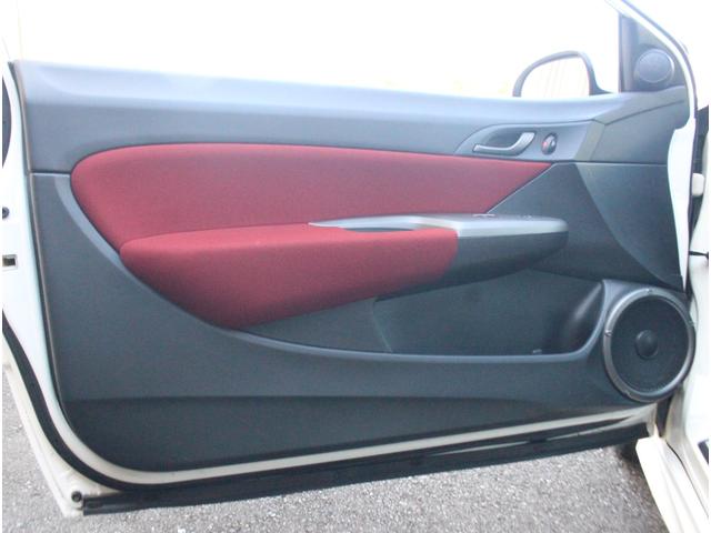 シビック タイプR ユーロ 後期型 シーカーマフラー シーカーシフトノブ HKSエアクリ ブリッツタッチブレインマルチモニター ウェッズスポーツ18インチAW HIDヘッドライト ETC パワステ パワーウィンドウ 横滑り防止(33枚目)