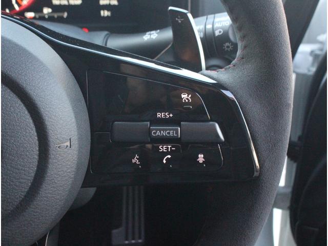 フェアレディZ ニスモ セキュリティパック&セーフティパック 超音波センサー ニスモ専用エアロ ニスモ専用メーター ニスモ専用レカロシート ニスモ専用レイズ製純正19インチ鍛造AW インテリジェントクルーズコントロール(22枚目)