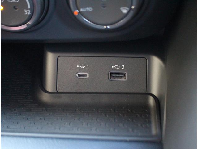 フェアレディZ ニスモ セキュリティパック&セーフティパック 超音波センサー ニスモ専用エアロ ニスモ専用メーター ニスモ専用レカロシート ニスモ専用レイズ製純正19インチ鍛造AW インテリジェントクルーズコントロール(27枚目)