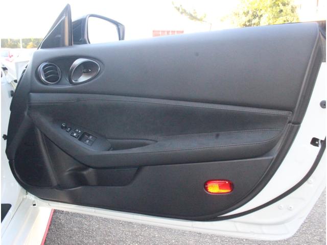 フェアレディZ ニスモ セキュリティパック&セーフティパック 超音波センサー ニスモ専用エアロ ニスモ専用メーター ニスモ専用レカロシート ニスモ専用レイズ製純正19インチ鍛造AW インテリジェントクルーズコントロール(33枚目)