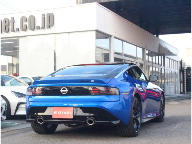 フェアレディZ バージョンST セキュリティパック&セーフティエントリー ハーフレザーシート パワーシート シートヒーター レイズ製純正19インチ鍛造アルミ BOSEサウンド インテリジェントクルーズコントロール ETC2.0(2枚目)