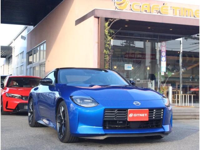 フェアレディZ バージョンST セキュリティパック&セーフティエントリー ハーフレザーシート パワーシート シートヒーター レイズ製純正19インチ鍛造アルミ BOSEサウンド インテリジェントクルーズコントロール ETC2.0(3枚目)