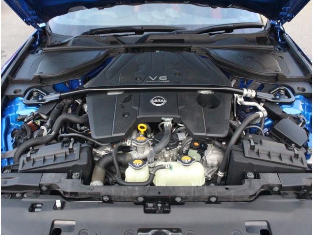 フェアレディZ バージョンST セキュリティパック&セーフティエントリー ハーフレザーシート パワーシート シートヒーター レイズ製純正19インチ鍛造アルミ BOSEサウンド インテリジェントクルーズコントロール ETC2.0(7枚目)