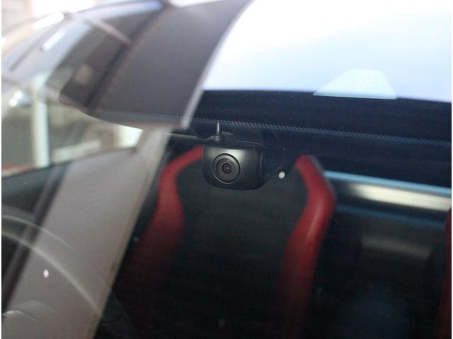 フェアレディZ バージョンST セキュリティパック&セーフティエントリー ハーフレザーシート パワーシート シートヒーター レイズ製純正19インチ鍛造アルミ BOSEサウンド インテリジェントクルーズコントロール ETC2.0(16枚目)